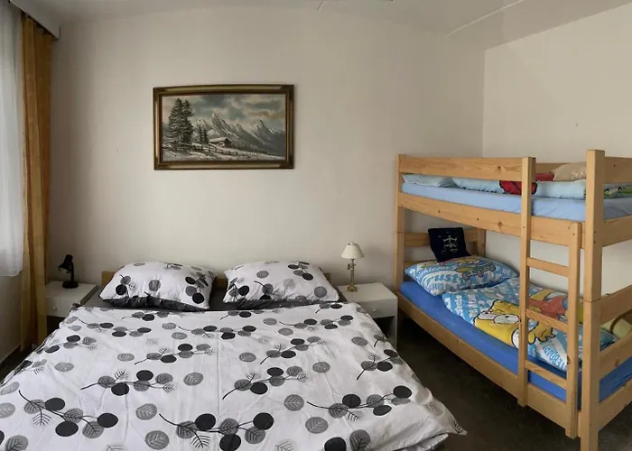 Hojsova Straz Lägenhet
